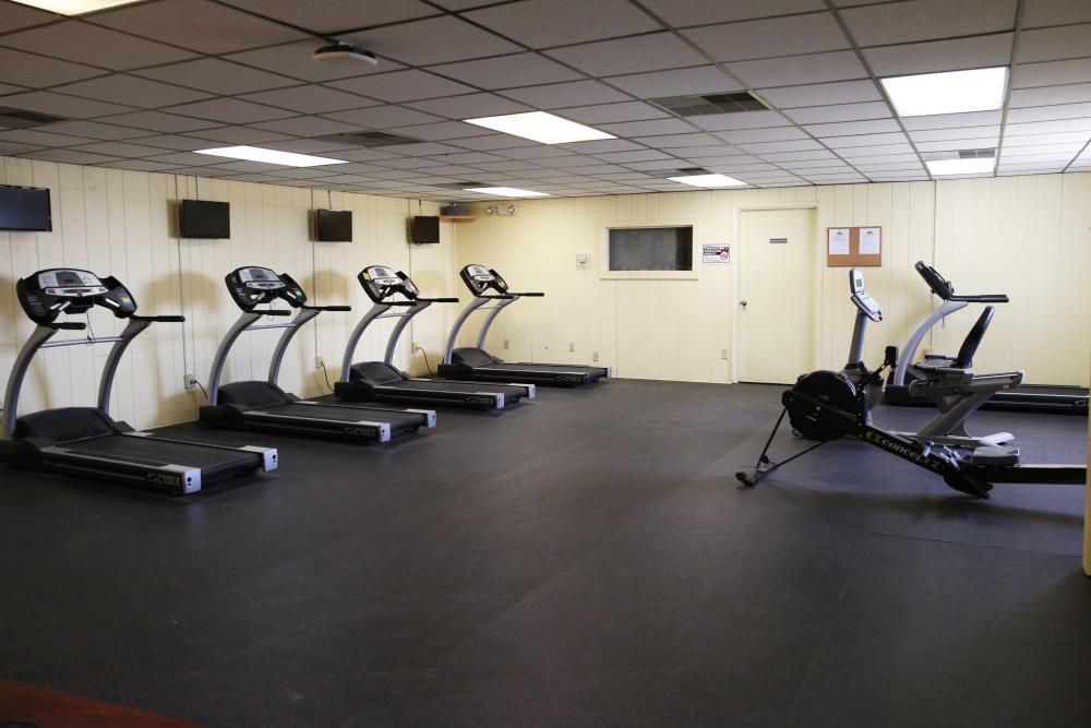 fcc_bobcat den_fitness center 2