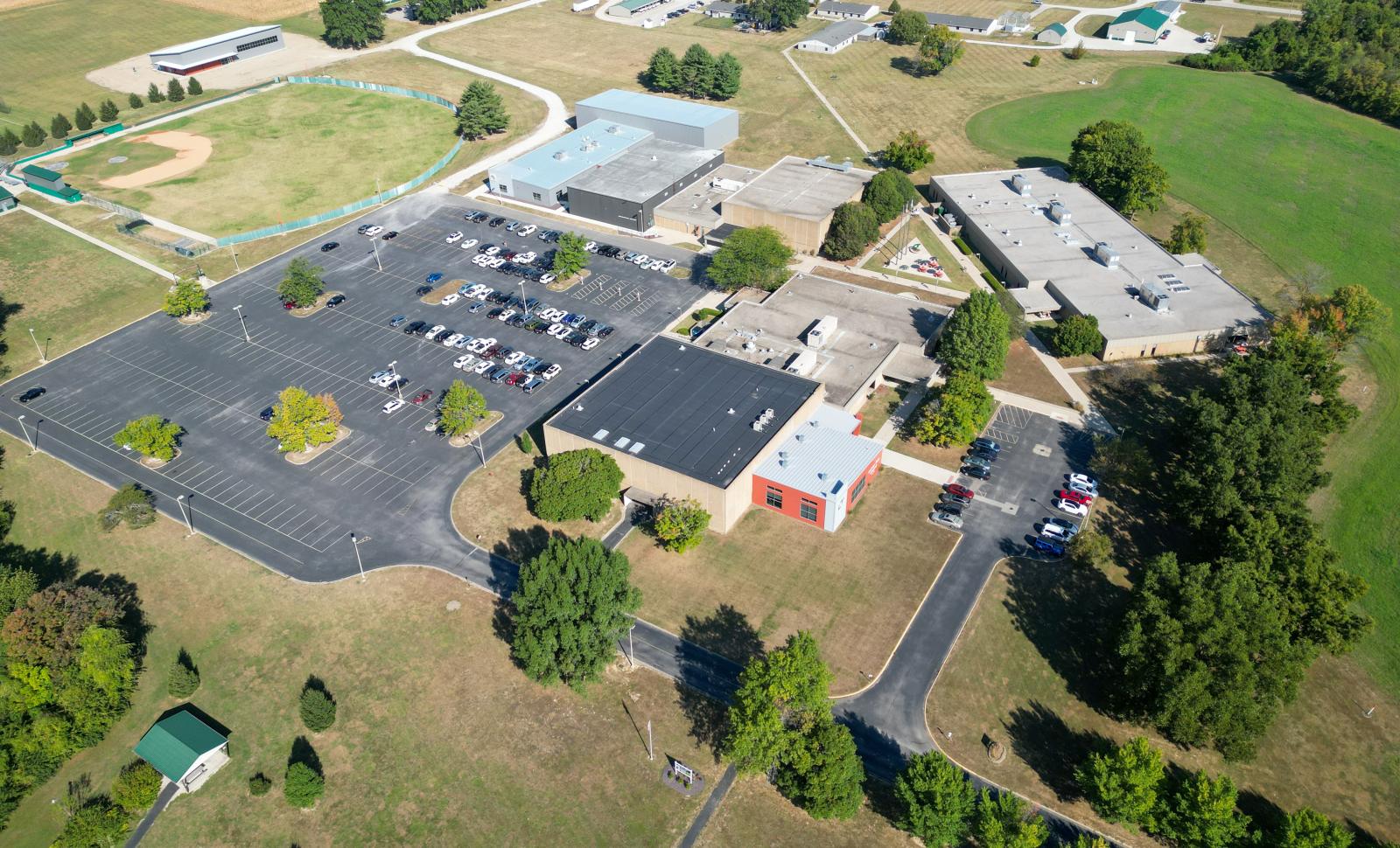An aerial shot of Lincoln Trail College